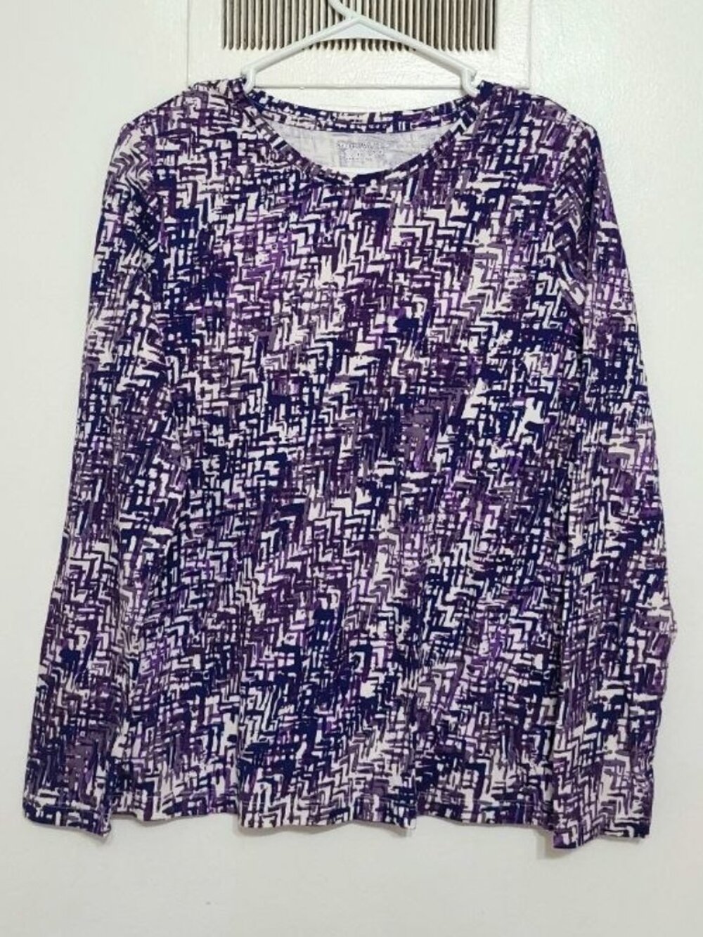 Abstract Long Sleeve – PL